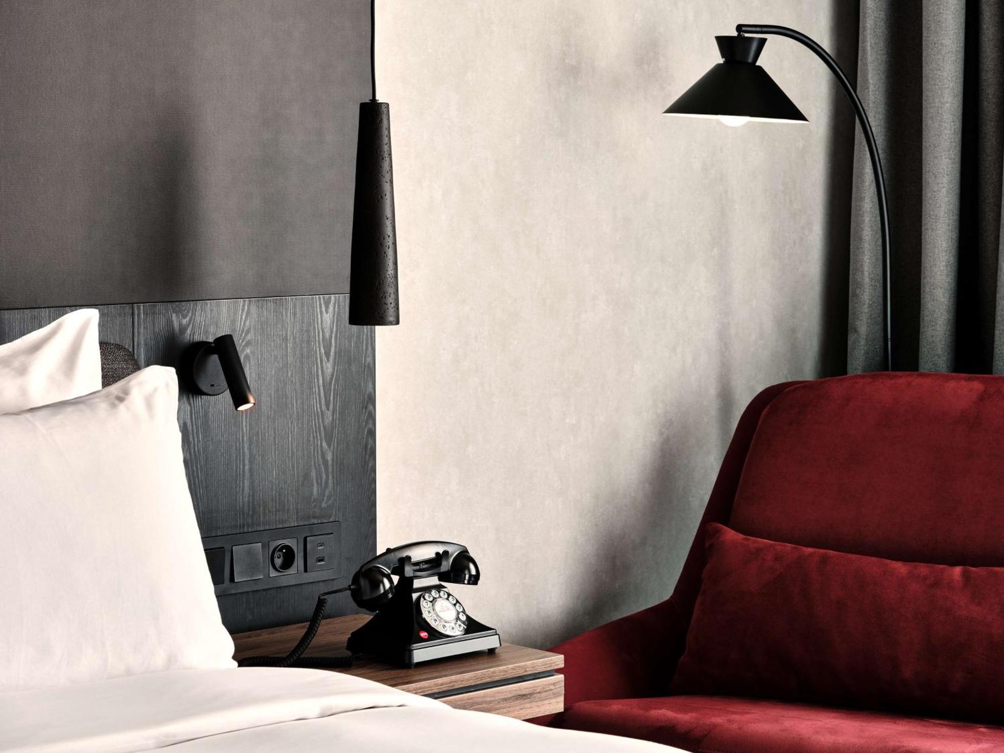 Radisson Red Hotel & Radisson Red Apartments, Cracovia Exterior foto