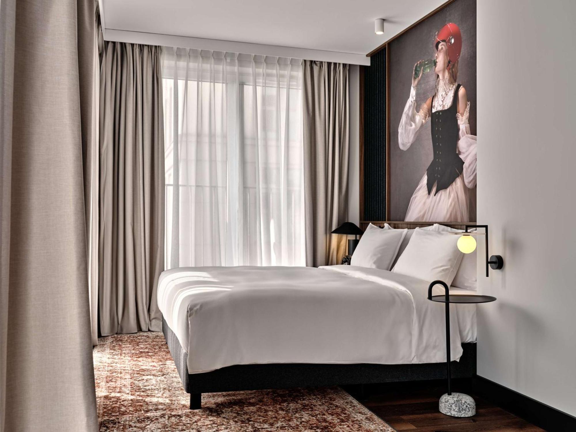 Radisson Red Hotel & Radisson Red Apartments, Cracovia Exterior foto